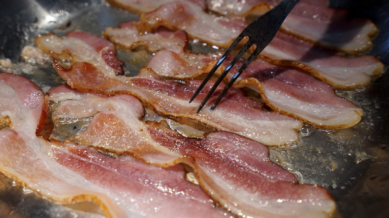 L'arme fatale contre les agressions au distributeur ? Le bacon !