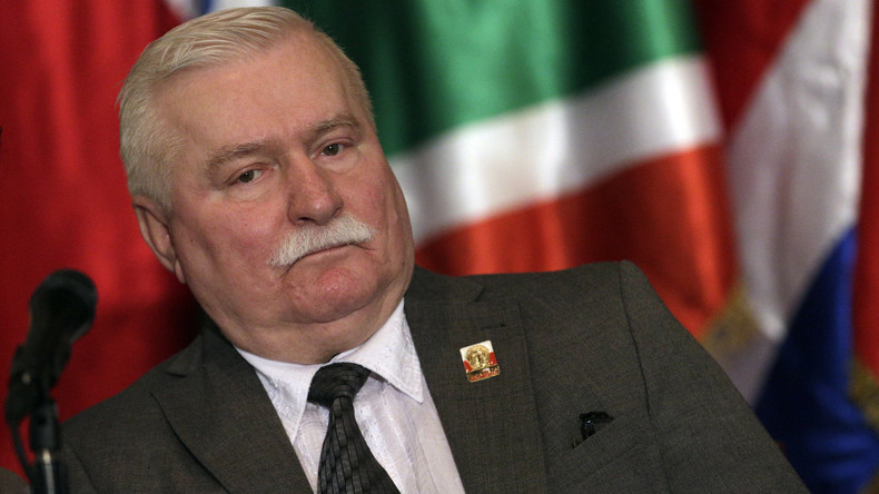 Le prix Nobel de la paix Lech Walesa met en garde contre une guerre civile au cœur de l’Europe