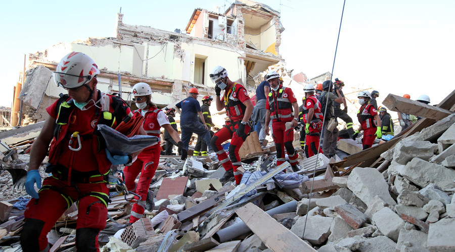 Un nouveau séisme frappe l’Italie, le bilan s’alourdit, passant à 241 morts (PHOTOS)