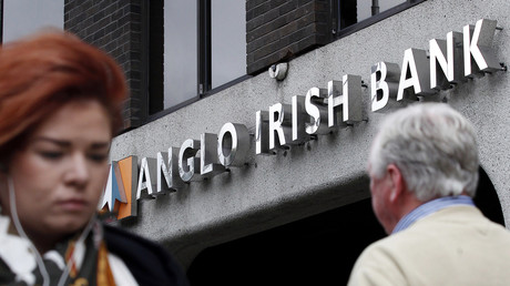 L'Irlande envoie trois banquiers en prison pour leur rôle dans la crise financière de 2008
