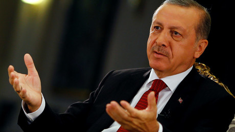 Erdogan en Russie : «notre coopération aidera à résoudre plusieurs problèmes dans la région»