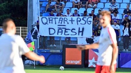 «Qatar + PSG = Daesh» : des supporters de Bastia remettent le couvert avec une nouvelle banderole