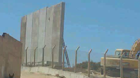 Un mur de 100 kilomètres serait en construction pour séparer l'Algérie et le Maroc (PHOTOS)