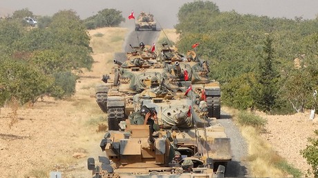 L’armée turque tire sur les Kurdes qui refusent de reculer près de Jarablus en Syrie