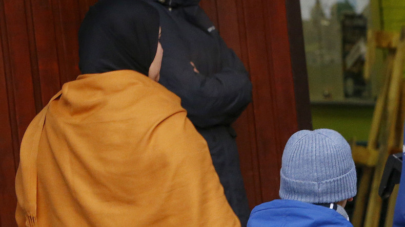 «Enlève-moi ce torchon !» : un parent d'élève belge s'en prend à trois femmes d'origine turque