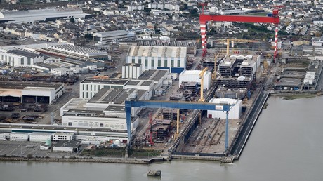 Qui pour reprendre STX France? L'incertitude plane aux chantiers navals de Saint-Nazaire