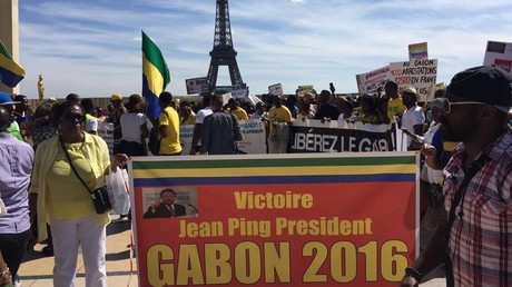 Des Gabonais manifestent à Paris pour réclamer «la reconnaissance de l'élection» de Jean Ping