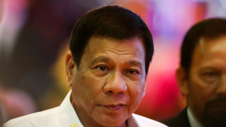 «Je vais vous dévorer vivant» menace le président philippin à l'attention de Daesh