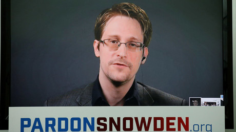Edward Snowden, lanceur d’alerte ou criminel ? Les législateurs américains veulent son exil à vie 