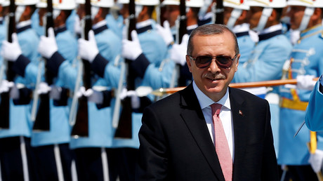 Turquie : 87 membres des services de renseignement limogés