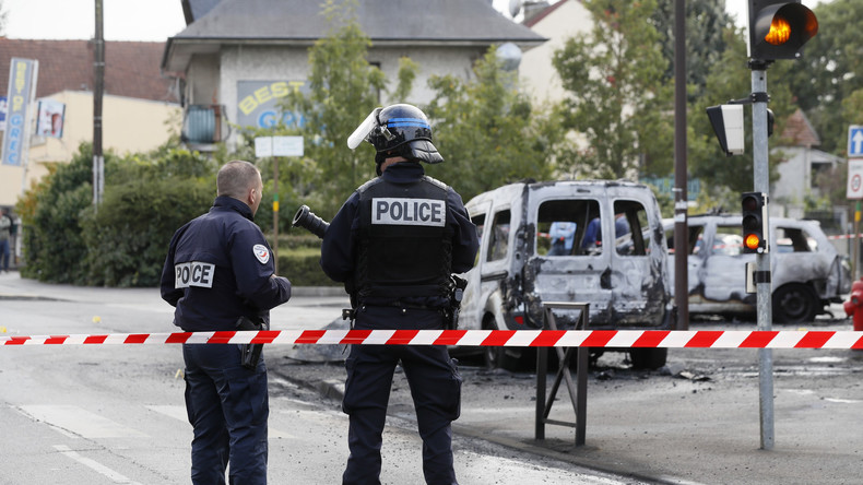 Essonne : «Il faut pouvoir essayer de décomplexer l’usage de la force chez les policiers»