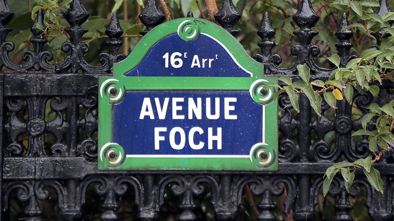 Droit de réponse : l'avocat de l'artisan parisien affirmant avoir été molesté expose sa version