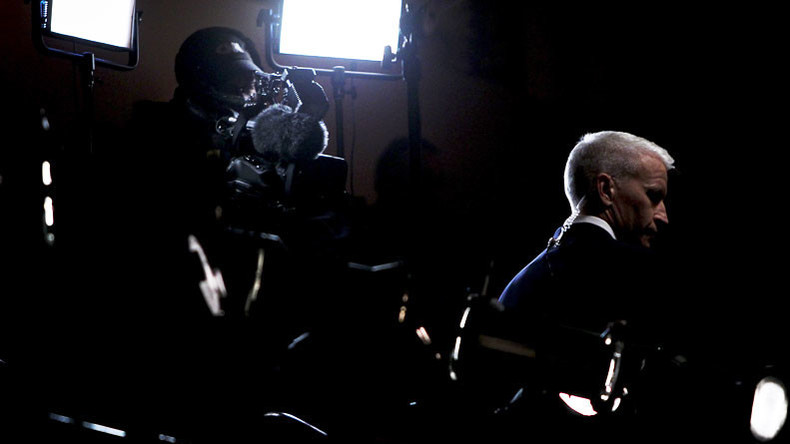 Entre caricatures et simplifications : la désinformation des médias occidentaux