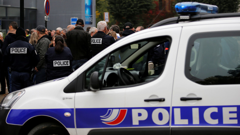 Echirolles : vague de soutien sur Twitter aux policiers en garde à vue pour avoir abattu un forcené