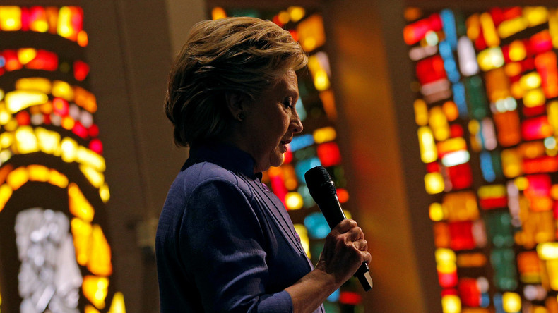 Emailgate : le FBI connaissait depuis des semaines les emails de Clinton sur lesquels il enquête