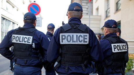 La violence contre les policiers en hausse en France