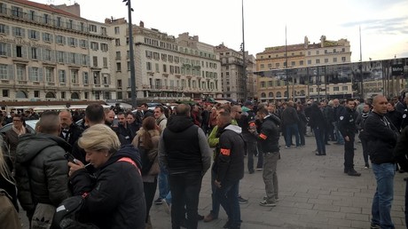 Marseille : nouveau rassemblement de policiers sur le Vieux-Port contre la haine «anti-flics»