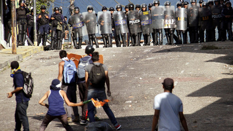 «Aucun dialogue n'a commencé» avec le gouvernement venezuelien : l’opposition affronte la police