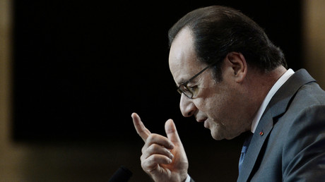 Hollande reconnaît la responsabilité de la France dans l'internement de milliers de Tsiganes