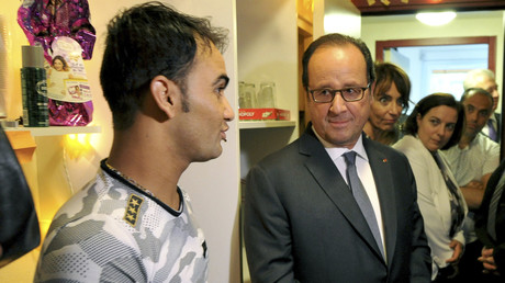 Hollande : «Nous ne tolérerons pas de camps»