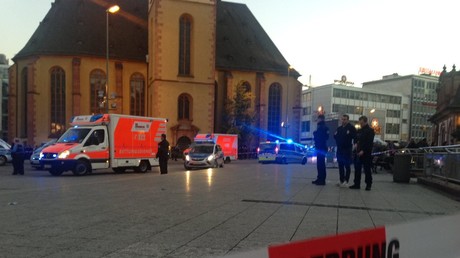 Francfort : quatre personnes blessées dans une attaque au couteau, l'agresseur en fuite