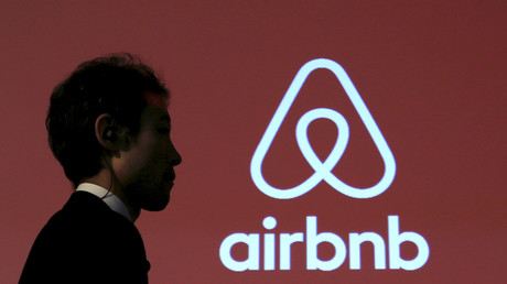 Les utilisateurs d'Airbnb devront signer une charte contre le racisme