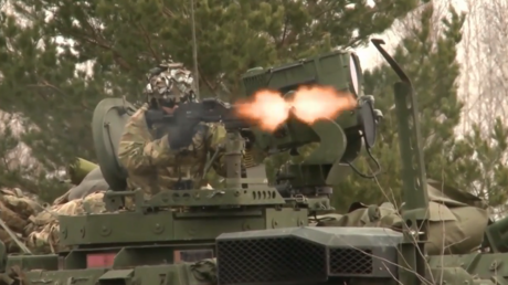 L'OTAN réalise de nouvelles manœuvres d'envergure aux portes de la Russie (VIDEO)