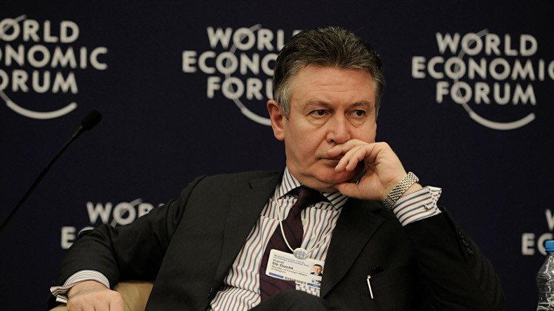 Deux ans après la fin de leur mandat, les commissaires européens continuent de toucher un salaire