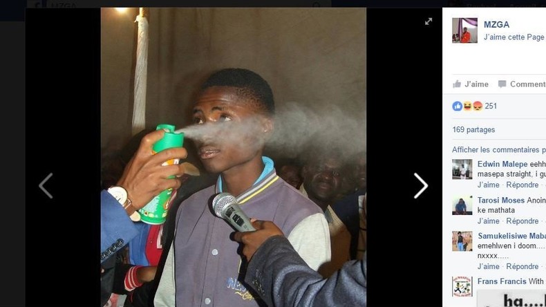 Afrique du Sud : le prophète vaporise de l’insecticide «divin» sur ses fidèles pour les «guérir»
