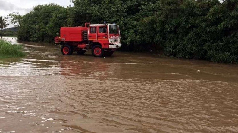 Nouvelle-Calédonie : trois morts dont deux enfants et cinq disparus dans des glissements de terrain