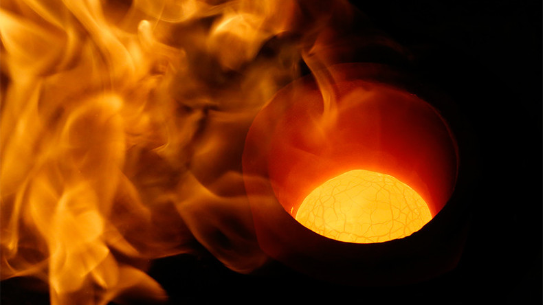 Eureka ! Des chercheurs russes découvrent comment faire de l'or avec du charbon