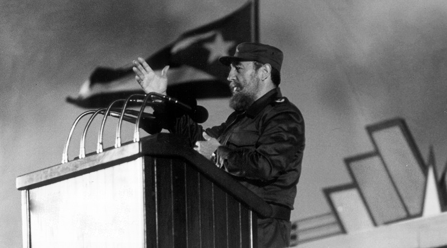 Les tentatives d’assassinat de la CIA sur Fidel Castro les plus farfelues