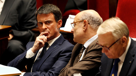 Prolongation de l’état d'urgence : «La France doit aussi être lucide sur la menace», plaide Valls