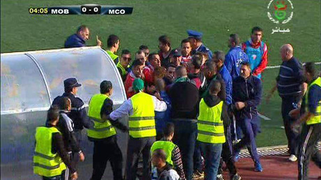 Algérie : un match de football arrêté à cause de rixes entre les supporters de deux clubs