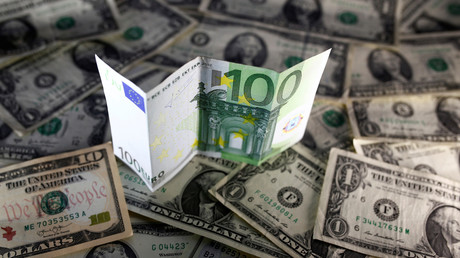 La Société générale parie sur la parité euro-dollar au premier semestre 2017