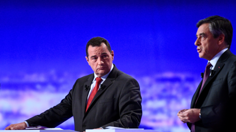 Jean-Frédéric Poisson et François Fillon lors du premier débat de la primaire de la droite et du centre.