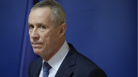 Attentat déjoué à Paris : 5 suspects présentés à la justice, un donneur d'ordre en Irak ou en Syrie