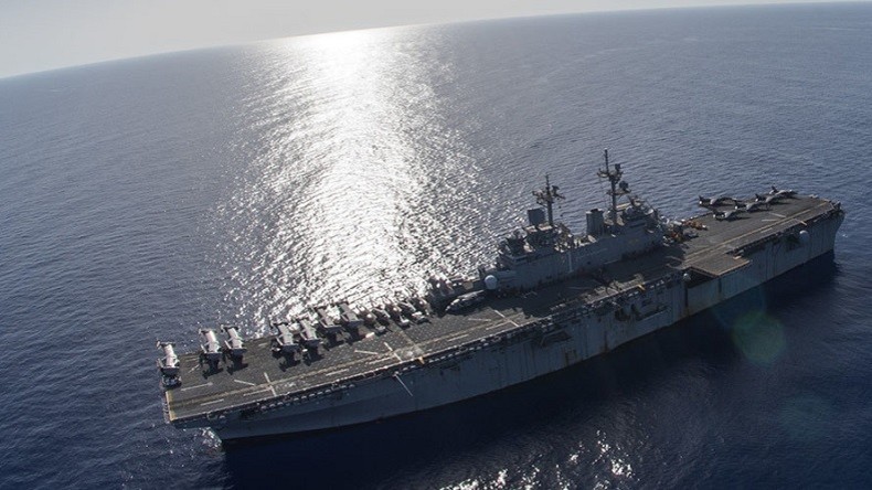 Washington annonce l'arrivée de deux navires de guerres et de 4 000 hommes en Méditerranée