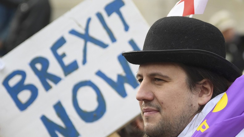 Royaume-Uni : le  gouvernement dévoile un calendrier pour le Brexit