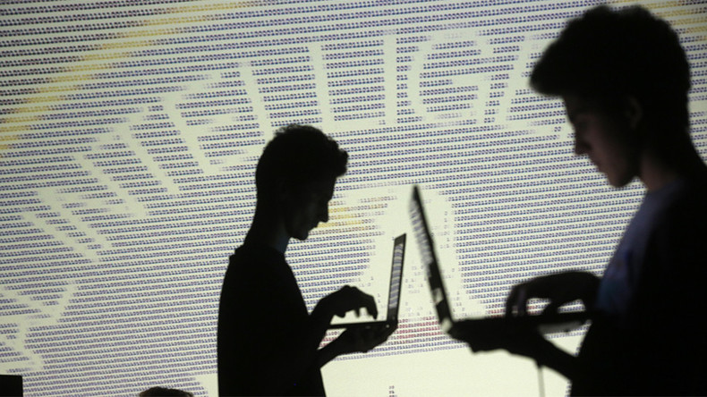 DGSI : après PayPal et Google Earth, la CIA présente dans les logiciels du renseignement français