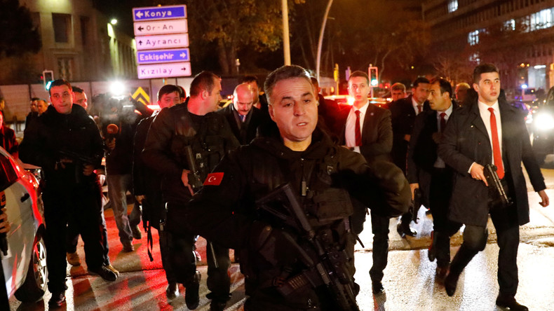 Attentats à Ankara et Berlin : il faut «s'unir contre le terrorisme mondialisé»