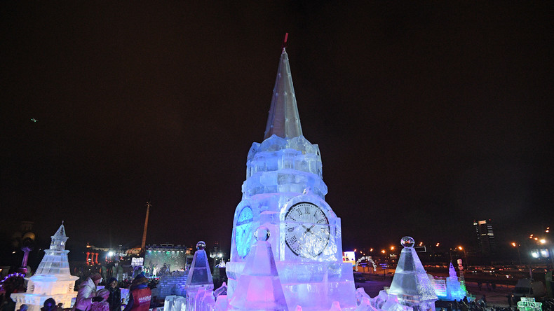 Moscou : un Kremlin de glace filmé depuis un drone