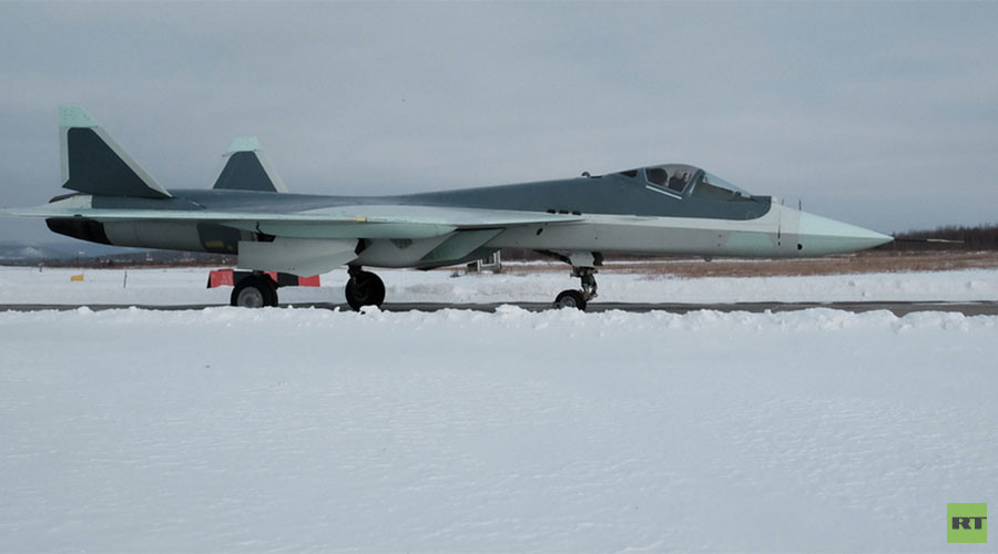 L'avion de chasse le plus manœuvrable de Sukhoï a fait ses premiers vols d'essai (IMAGES)