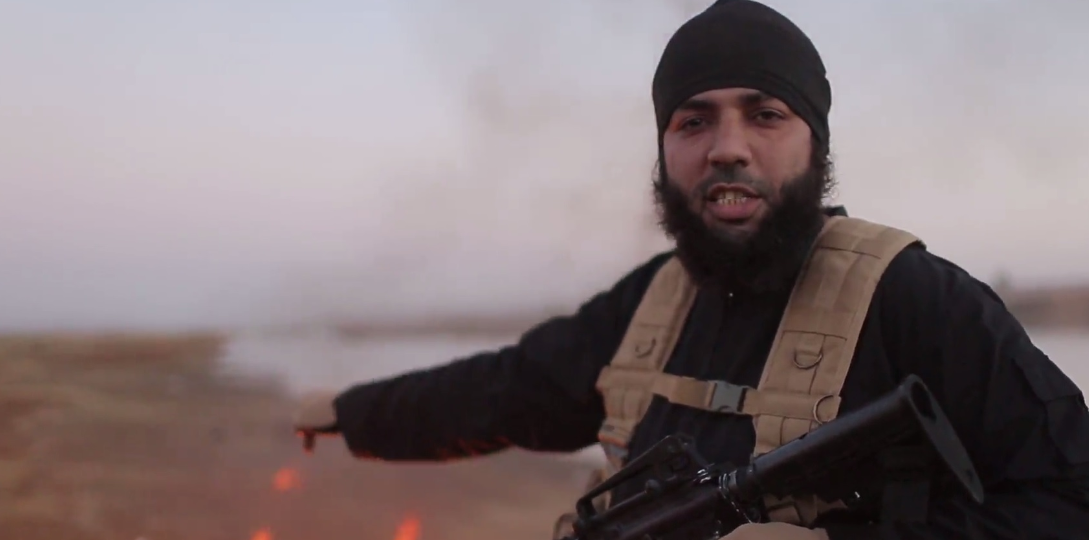 Dans une épouvantable vidéo diffusée sur internet, Daesh brûle vif deux soldats turcs