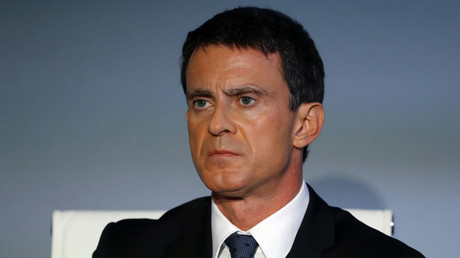 L'équipe de Manuel Valls célèbre «l'esprit français»... avec des T-shirts «Made in Bangladesh»