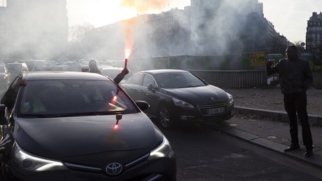 Alors que les VTC font la grève en France, la Californie veut sévir contre les Uber sans chauffeur