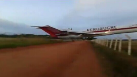 Colombie : cinq morts dans un accident d'avion cargo (PHOTOS, VIDEOS)