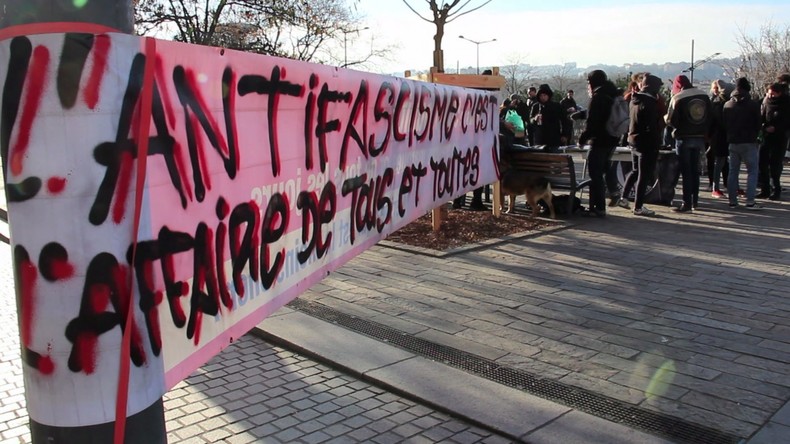 Des «antifascistes» se rassemblent à Lyon contre le renforcement de l’extrême droite (VIDEO)