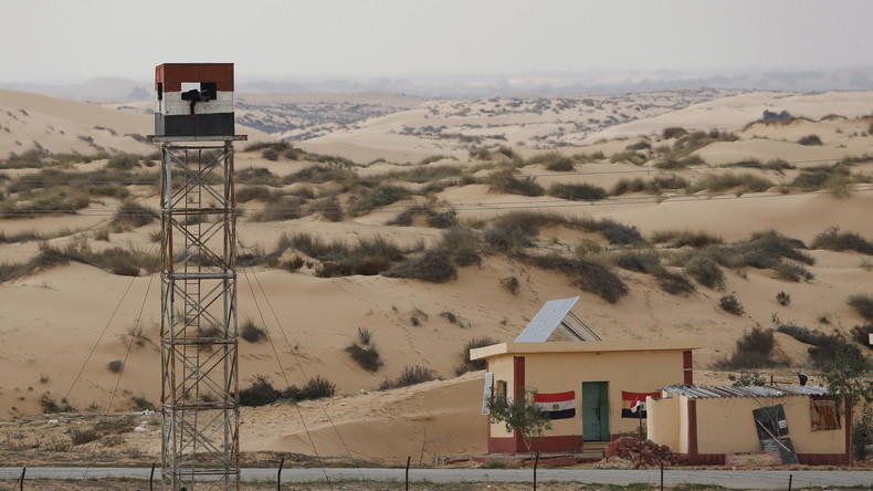 Huit policiers tués dans une attaque au camion piégé en Egypte