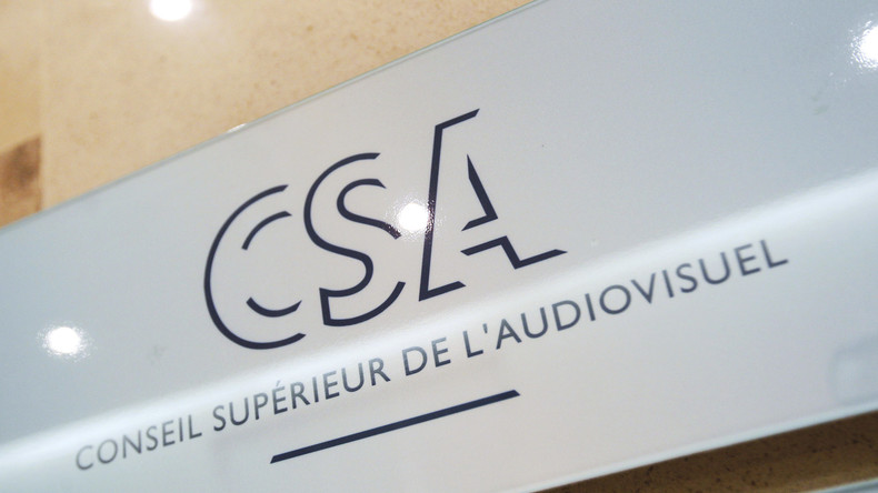 Deux sénateurs vont saisir le CSA après l'intervention de Farid Benyettou sur C8